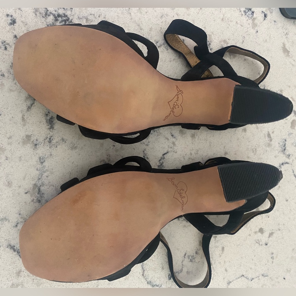 Black suede Sam Edelman heels. - Picture 3 of 4